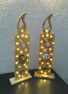 Produkt: Weihnachtskerze mit Beleuchtung